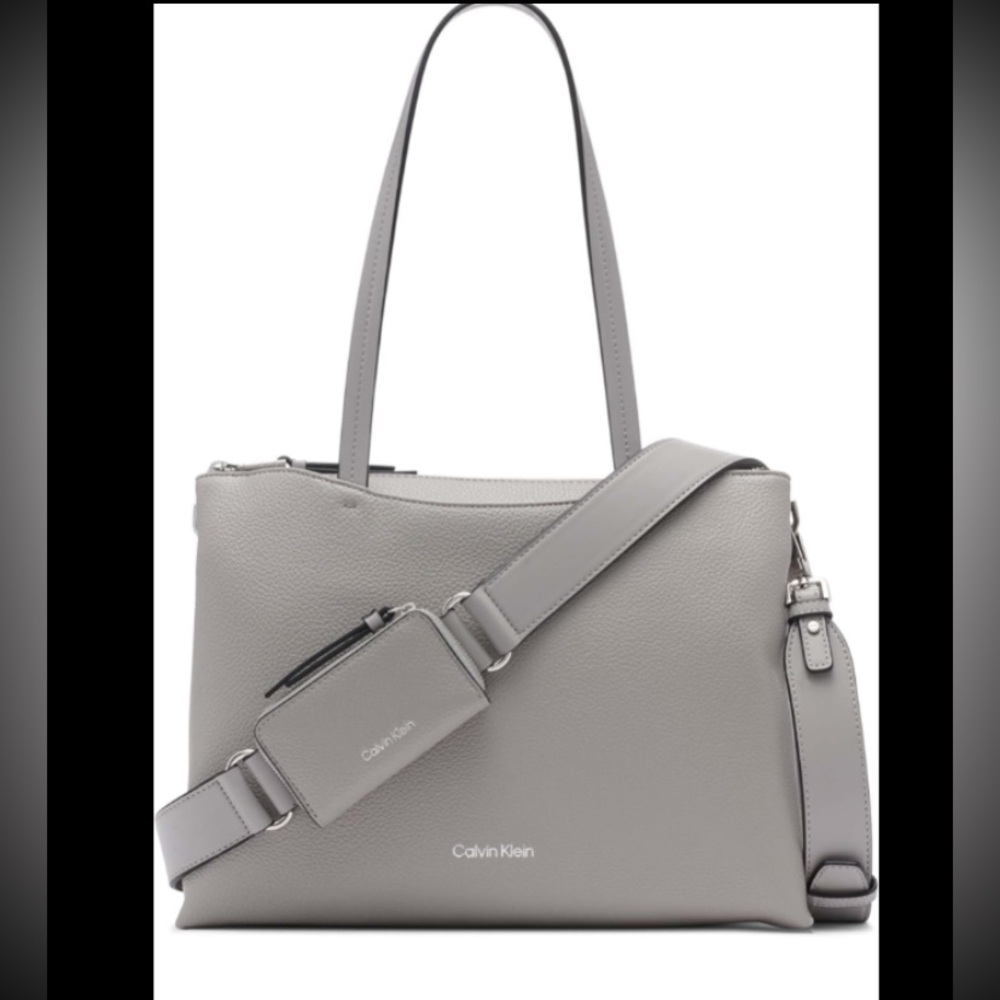 In Great Condition! Spotless CALVIN KLEIN Vegan Leather Messenger/Tote Bag